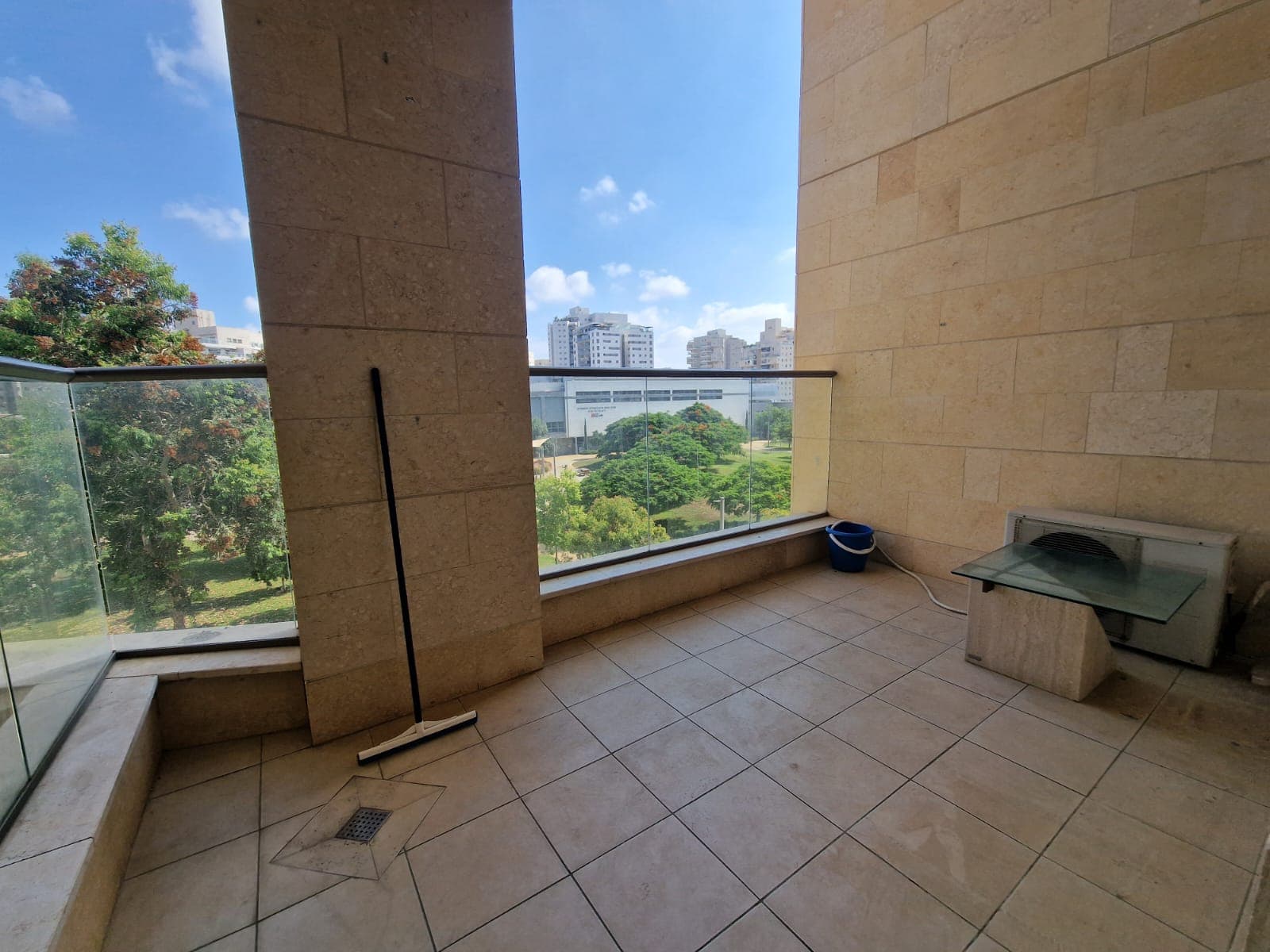 דירה 4 חד׳ להשכרה בקרית פנחס אילון, חולון — אהוד מנור 4 - תמונה 5